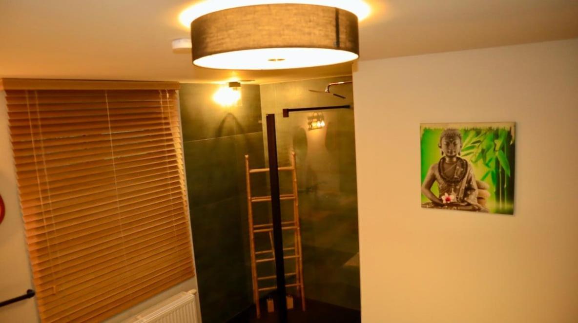 Apartmán Le Harini Manhay Exteriér fotografie