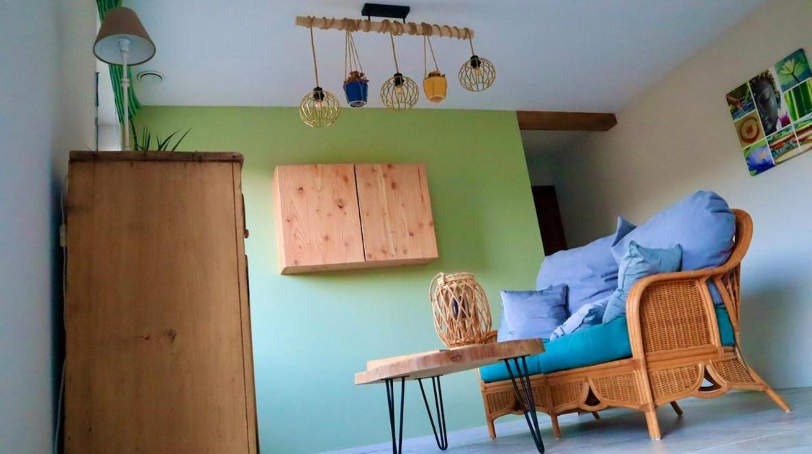 Apartmán Le Harini Manhay Exteriér fotografie
